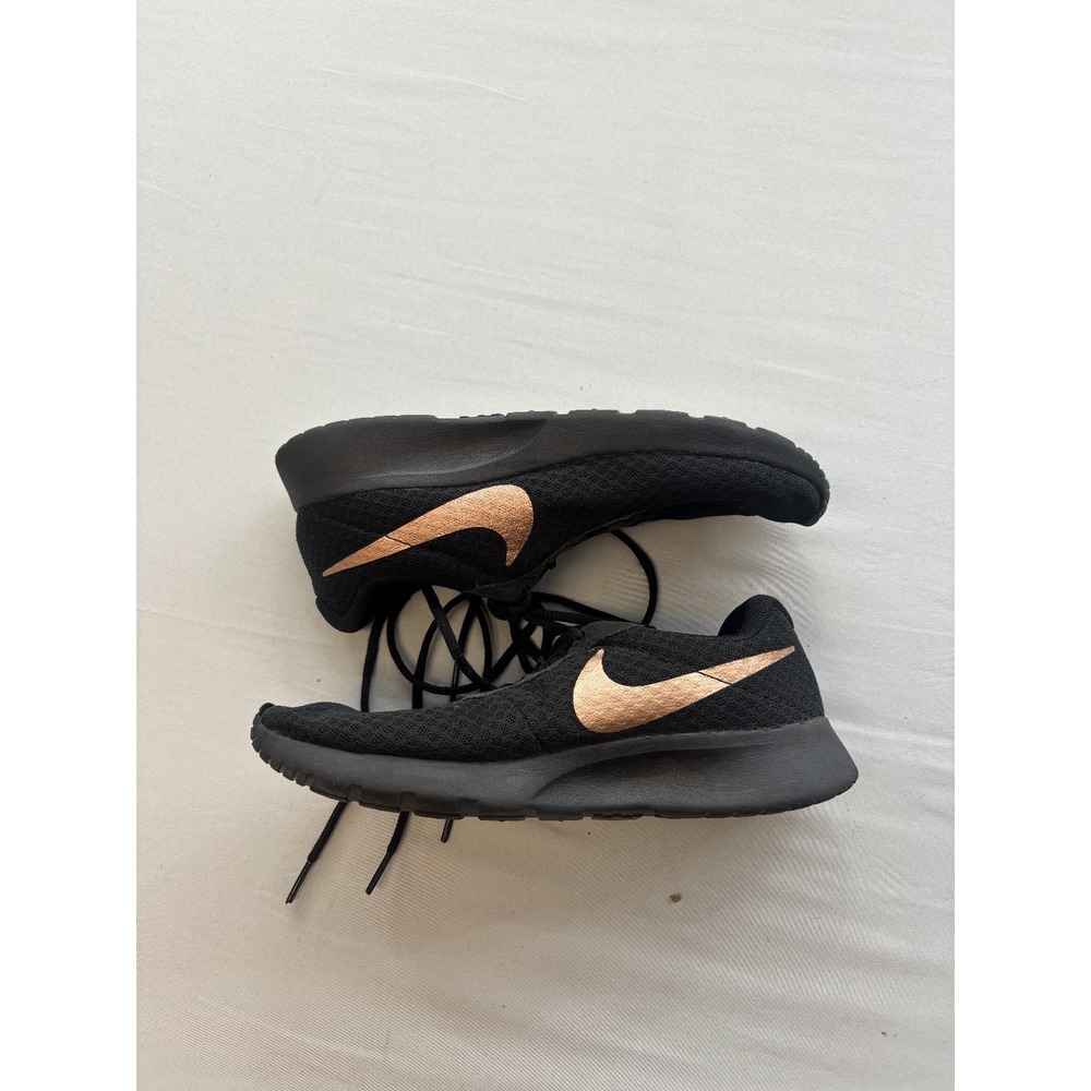 Nike Tanjun Black Rose Gold Womens Running Shoes Sneakers 812655-018 US 7.5